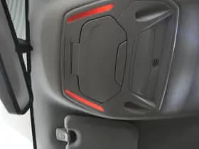 Ford Mondeo 161PK Titanium Dealer onderhouden Groot Navi incl set Nieuwe All Season thumbnail 28