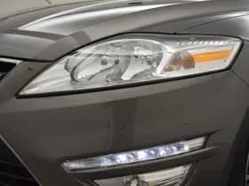 Ford Mondeo 161PK Titanium Dealer onderhouden Groot Navi incl set Nieuwe All Season thumbnail 30