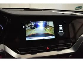 Kia E-Niro DynamicLine 64 kWh 100% SOH Warmtepomp 3-Fase Laden Camera Winterpack thumbnail 2