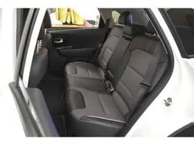 Kia E-Niro DynamicLine 64 kWh 100% SOH Warmtepomp 3-Fase Laden Camera Winterpack thumbnail 15