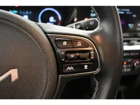 Kia E-Niro DynamicLine 64 kWh 100% SOH Warmtepomp 3-Fase Laden Camera Winterpack thumbnail 19