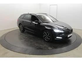 Skoda Octavia iV Sportline PHEV 204PK Trekgewicht ZW Hemel el RS Mem Seats Camera Virtual EL AKlep Dodeh detec thumbnail 17