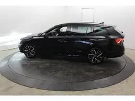 Skoda Octavia iV Sportline PHEV 204PK Trekgewicht ZW Hemel el RS Mem Seats Camera Virtual EL AKlep Dodeh detec thumbnail 18