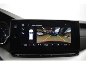 Skoda Octavia iV Sportline PHEV 204PK Trekgewicht ZW Hemel el RS Mem Seats Camera Virtual EL AKlep Dodeh detec thumbnail 3