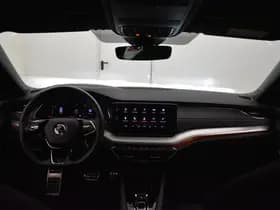 Skoda Octavia iV Sportline PHEV 204PK Trekgewicht ZW Hemel el RS Mem Seats Camera Virtual EL AKlep Dodeh detec thumbnail 37