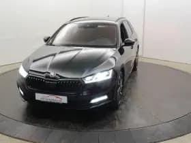 Skoda Octavia iV Sportline PHEV 204PK Trekgewicht ZW Hemel el RS Mem Seats Camera Virtual EL AKlep Dodeh detec thumbnail 40