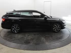 Skoda Octavia iV Sportline PHEV 204PK Trekgewicht ZW Hemel el RS Mem Seats Camera Virtual EL AKlep Dodeh detec thumbnail 55