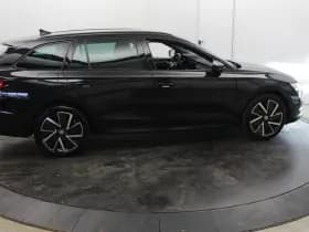 Skoda Octavia iV Sportline PHEV 204PK Trekgewicht ZW Hemel el RS Mem Seats Camera Virtual EL AKlep Dodeh detec thumbnail 56