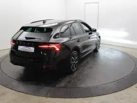 Skoda Octavia iV Sportline PHEV 204PK Trekgewicht ZW Hemel el RS Mem Seats Camera Virtual EL AKlep Dodeh detec thumbnail 61