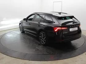 Skoda Octavia iV Sportline PHEV 204PK Trekgewicht ZW Hemel el RS Mem Seats Camera Virtual EL AKlep Dodeh detec thumbnail 67