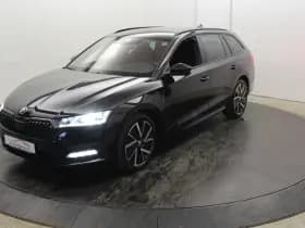 Skoda Octavia iV Sportline PHEV 204PK Trekgewicht ZW Hemel el RS Mem Seats Camera Virtual EL AKlep Dodeh detec thumbnail 78