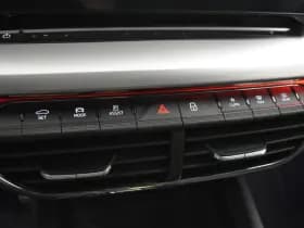 Skoda Octavia iV Sportline PHEV 204PK Trekgewicht ZW Hemel el RS Mem Seats Camera Virtual EL AKlep Dodeh detec thumbnail 10