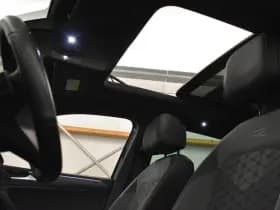 Volkswagen Tiguan 1.5 TSI R-Line EL Trekh+aKlep Panodak Virtual Camera Zwarte hemel bkl thumbnail 3