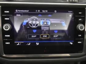 Volkswagen Tiguan 1.5 TSI R-Line EL Trekh+aKlep Panodak Virtual Camera Zwarte hemel bkl thumbnail 39