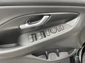 Hyundai I30 1.0 T-GDi Hybrid Camera Virtual Groot Navi Scherm CarPlay thumbnail 4