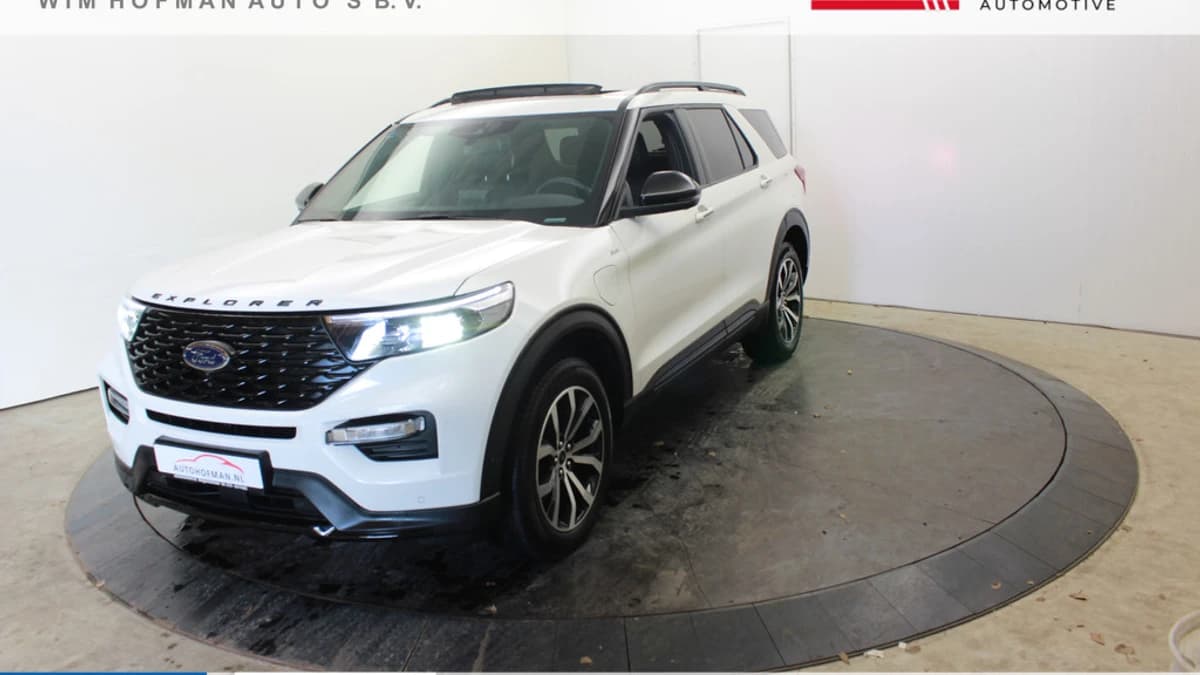 Ford Explorer 3.0 V6 EcoBoost PHEV ST-Line 7P — foto 1