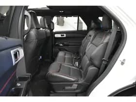 Ford Explorer 3.0 V6 EcoBoost PHEV ST-Line 7P thumbnail 24