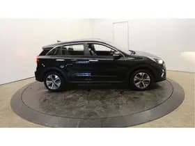 Kia E-Niro DynamicPlusLine 64 kWh 100% SOH Warmtepomp 3-Fase Camera thumbnail 15