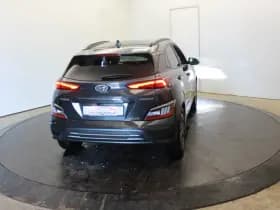Hyundai Kona EV Fasion 64 kWh SOH 100% 204PK Head Up Camera 3 Fase-Laden Dodeh detec Winterpack thumbnail 20
