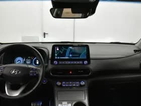 Hyundai Kona EV Fasion 64 kWh SOH 100% 204PK Head Up Camera 3 Fase-Laden Dodeh detec Winterpack thumbnail 36