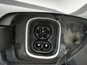 Hyundai Kona EV Fasion 64 kWh SOH 100% 204PK Head Up Camera 3 Fase-Laden Dodeh detec Winterpack thumbnail 8