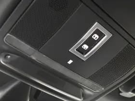 Land Rover Range Rover Evoque 2.0 Si 4WD Black Pack thumbnail 33