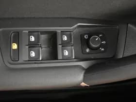 Volkswagen Tiguan Allspace 1.4 TSI 7p EL Trekh+aKlep Virtual Head-Up Camera Pano Discpro navi thumbnail 24