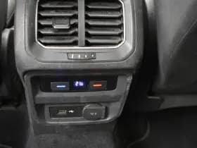 Volkswagen Tiguan Allspace 1.4 TSI 7p EL Trekh+aKlep Virtual Head-Up Camera Pano Discpro navi thumbnail 35