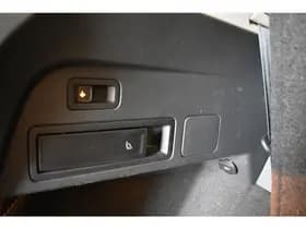 Volkswagen Tiguan Allspace 1.4 TSI 7p EL Trekh+aKlep Virtual Head-Up Camera Pano Discpro navi thumbnail 10