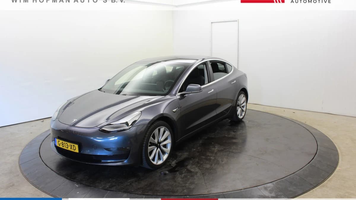 Tesla Model 3 Long Range AWD 75 kWh — foto 1