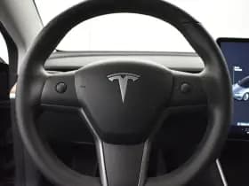 Tesla Model 3 Long Range AWD 75 kWh thumbnail 15