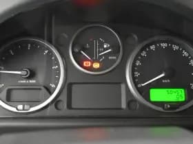 Land Rover Defender 2.4 TD 110 SW E 7 P thumbnail 13