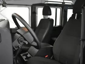 Land Rover Defender 2.4 TD 110 SW E 7 P thumbnail 3
