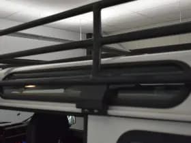 Land Rover Defender 2.4 TD 110 SW E 7 P thumbnail 21