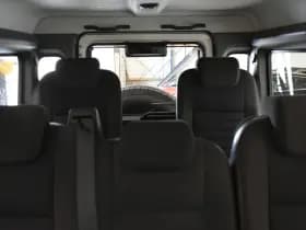 Land Rover Defender 2.4 TD 110 SW E 7 P thumbnail 4