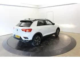 Volkswagen T-Roc 1.5 TSI Sport United R Bi-toneAutomaat Navi Carplay Stoelverw. Adapt. Cru thumbnail 12