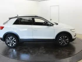 Volkswagen T-Roc 1.5 TSI Sport United R Bi-toneAutomaat Navi Carplay Stoelverw. Adapt. Cru thumbnail 13