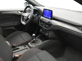 Ford Focus Wagon Hybrid 135PK ST Line Style Trekh Camera Winterpack Keyless thumbnail 21