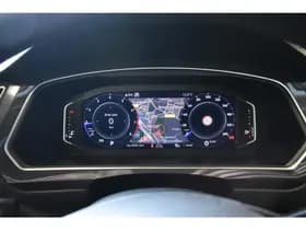 Volkswagen Tiguan 1.5 TSI ACT Highline Trekh Elk A-klep Navi Virtual Cockpit thumbnail 4