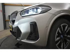 BMW IX3 Executive 80 kWh M-Pakket EL Trekh+aKlep SOH 100% Panodak Camera thumbnail 11