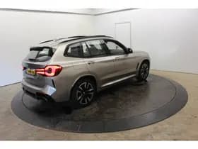 BMW IX3 Executive 80 kWh M-Pakket EL Trekh+aKlep SOH 100% Panodak Camera thumbnail 65