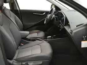 Kia Niro EV Dynamic Plus 64.8 kWh 3-Fase Laden Camera Half Leder Winterpack thumbnail 29