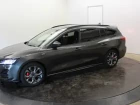 Ford Focus Wagon Hybrid 135PK ST Line Style Trekh Camera Winterpack Keyless thumbnail 8