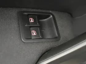 Volkswagen Caddy Maxi 1.4 TSI 5+1 Rolstoel auto Bodem Verlaging Navi PDC Climaat Contr thumbnail 32