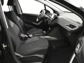 Peugeot 2008 1.2 PureTech 110PK Automaat Navi Cruise PDC V+A thumbnail 27