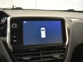 Peugeot 2008 1.2 PureTech 110PK Automaat Navi Cruise PDC V+A thumbnail 39