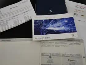 Peugeot 2008 1.2 PureTech 110PK Automaat Navi Cruise PDC V+A thumbnail 43