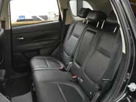 Mitsubishi Outlander 2.0 PHEV Instyle X-Line Dealer onderhouden Trekhaak Pano Vol Leder Camera thumbnail 30