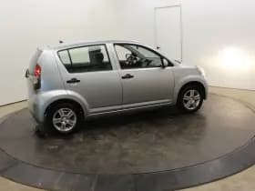 Daihatsu Sirion 2 1.0-12V 70PK Premium 5 Pers 5Drs Airco El Ramen APK 11-2026 thumbnail 54