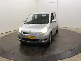 Daihatsu Sirion 2 1.0-12V 70PK Premium 5 Pers 5Drs Airco El Ramen APK 11-2026 thumbnail 67